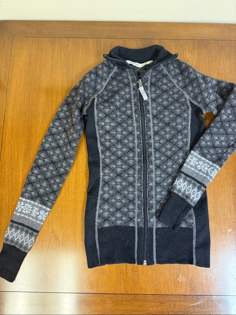 Athleta Black Athletic Wool Sweater Stretch Zip